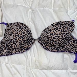 PINK cheetah print bra
